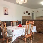 Appartement Violetta-2 By Interhome *