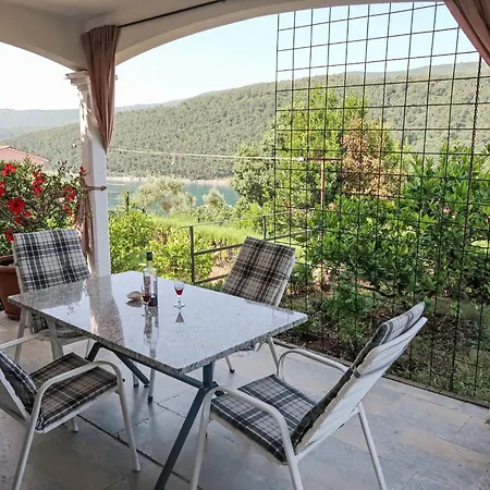Violetta - Lbn201 * Labin (Istria)