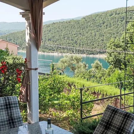 Violetta-2 By Interhome