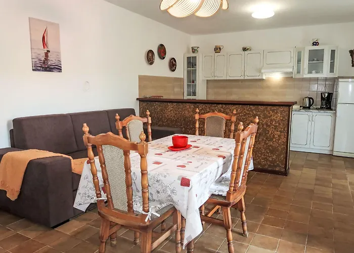 Violetta-2 By Interhome *