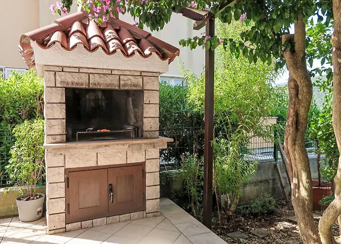 Violetta-2 By Interhome Apartament